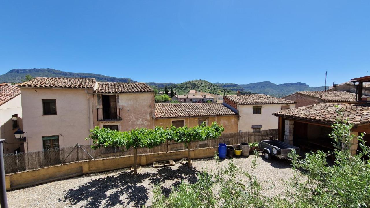 El Jardi De La Vileta - Cornudella De Montsant Exteriör bild